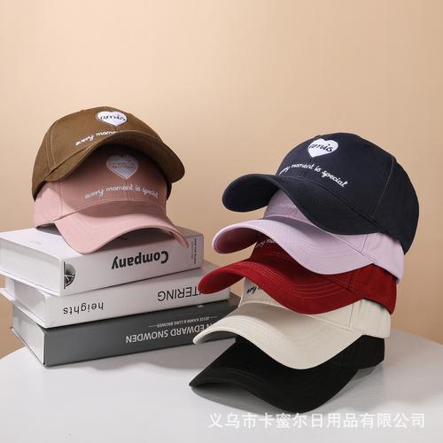 蘭心服飾 從匠心織造到鞋帽出租，一個(gè)國(guó)產(chǎn)品牌的多元突圍之路